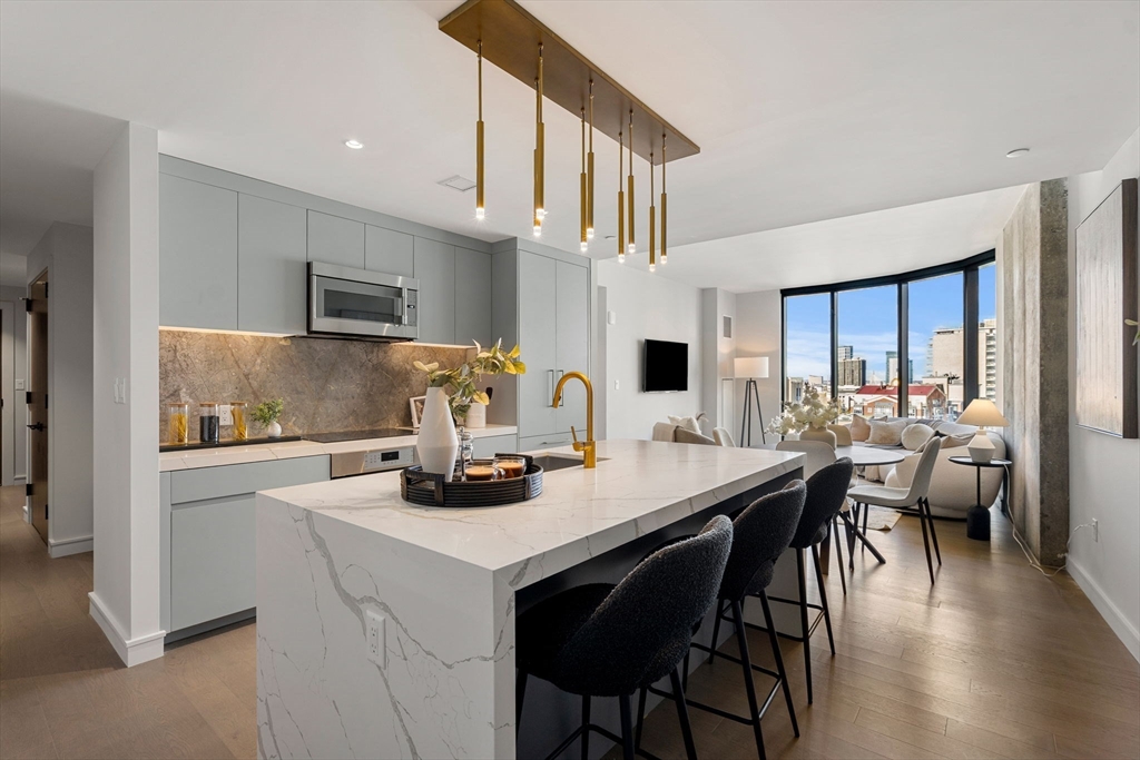 55 Lagrange Street, Unit 1805 Boston, MA 02116 - Photo 3 of 31