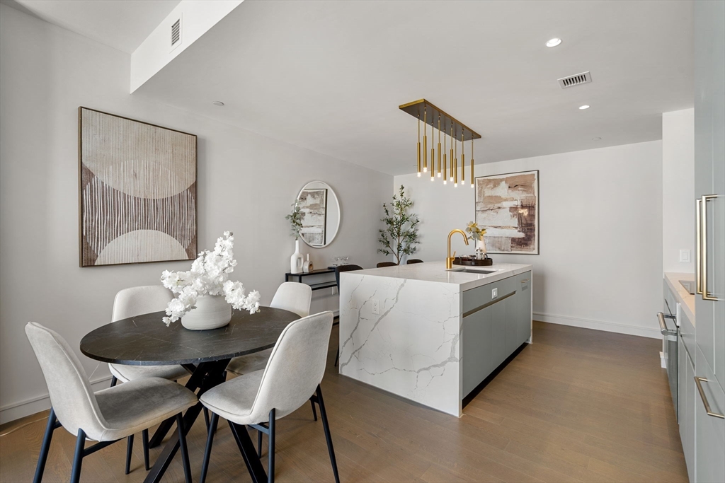 55 Lagrange Street, Unit 1805 Boston, MA 02116 - Photo 6 of 31