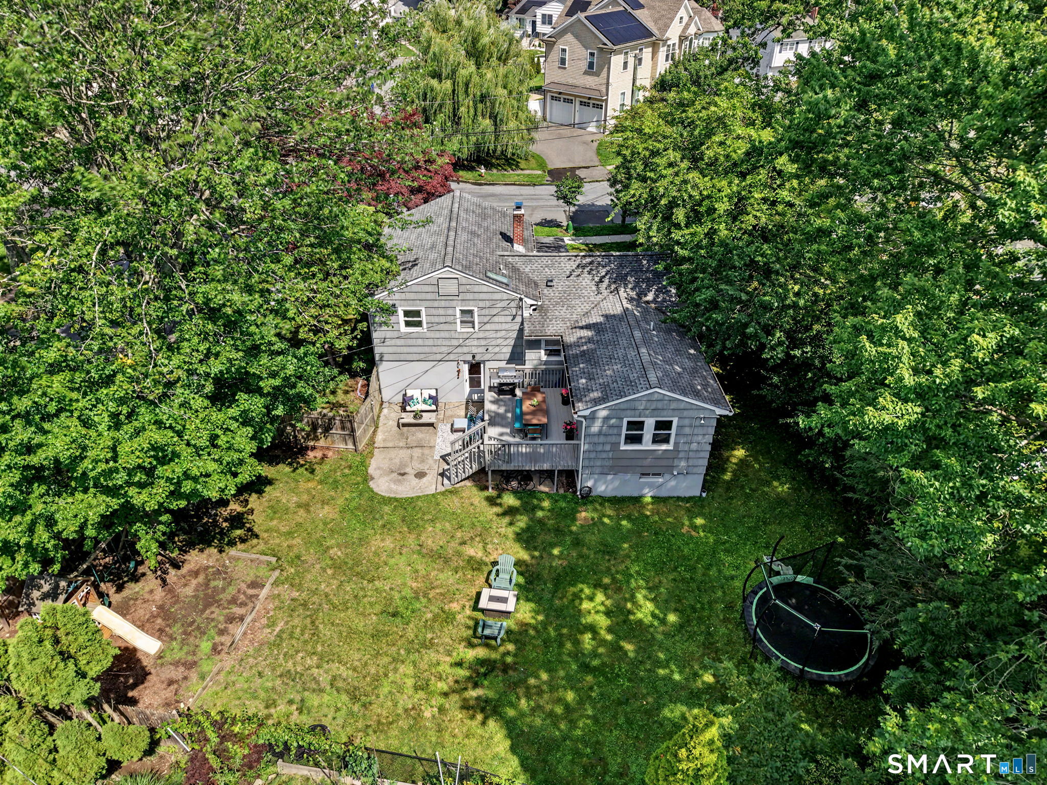163 Windsor Road Fairfield, CT 06824 - Photo 24 of 25