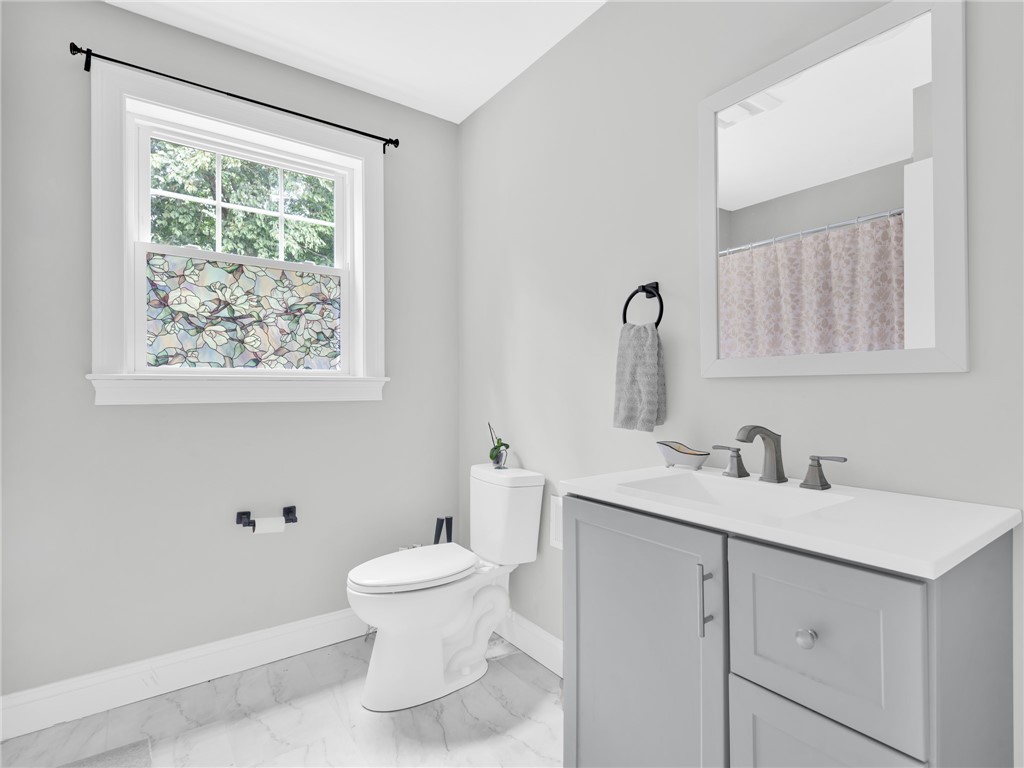 124 Mt Pleasant Road North Smithfield, RI 02896 - Photo 15 of 23 Gallery Image 15
