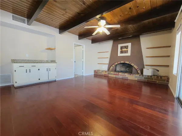 $3,595 | 109 East Hilton Avenue, Redlands, CA 92373