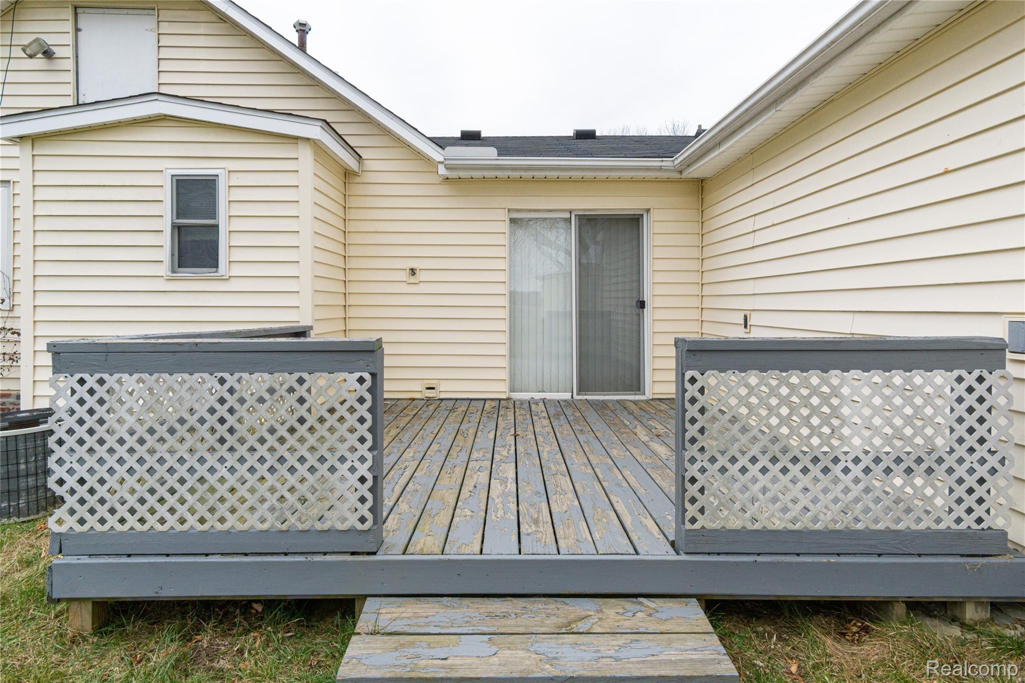 11432 North Belsay Road Clio, MI 48420 - Photo 18 of 22 Exteriors (8 of 15).jpg