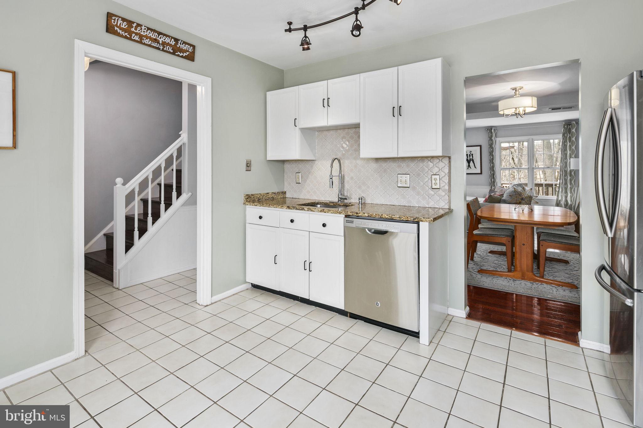 5708 Ridge View Drive Alexandria, VA 22310 - Photo 11 of 45 Gallery Image 11