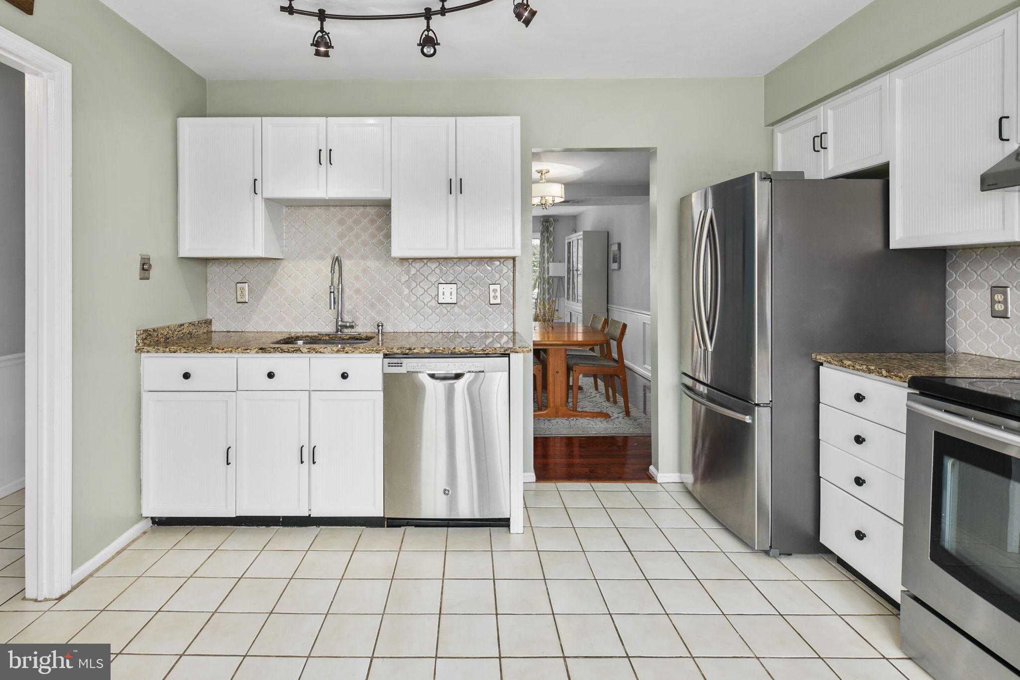 5708 Ridge View Drive Alexandria, VA 22310 - Photo 12 of 45 Gallery Image 12