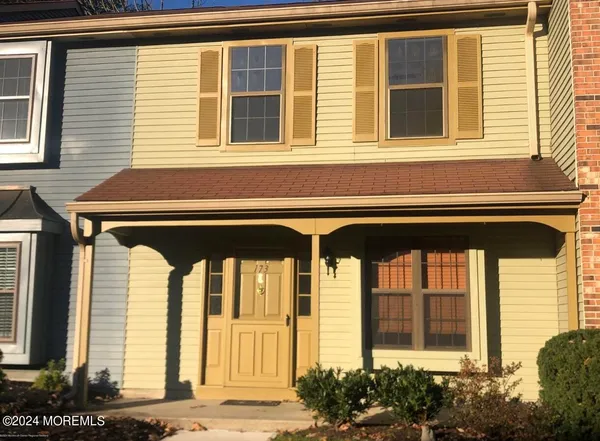 $3,300 | 173 Edinburgh Court, Matawan, NJ 07747