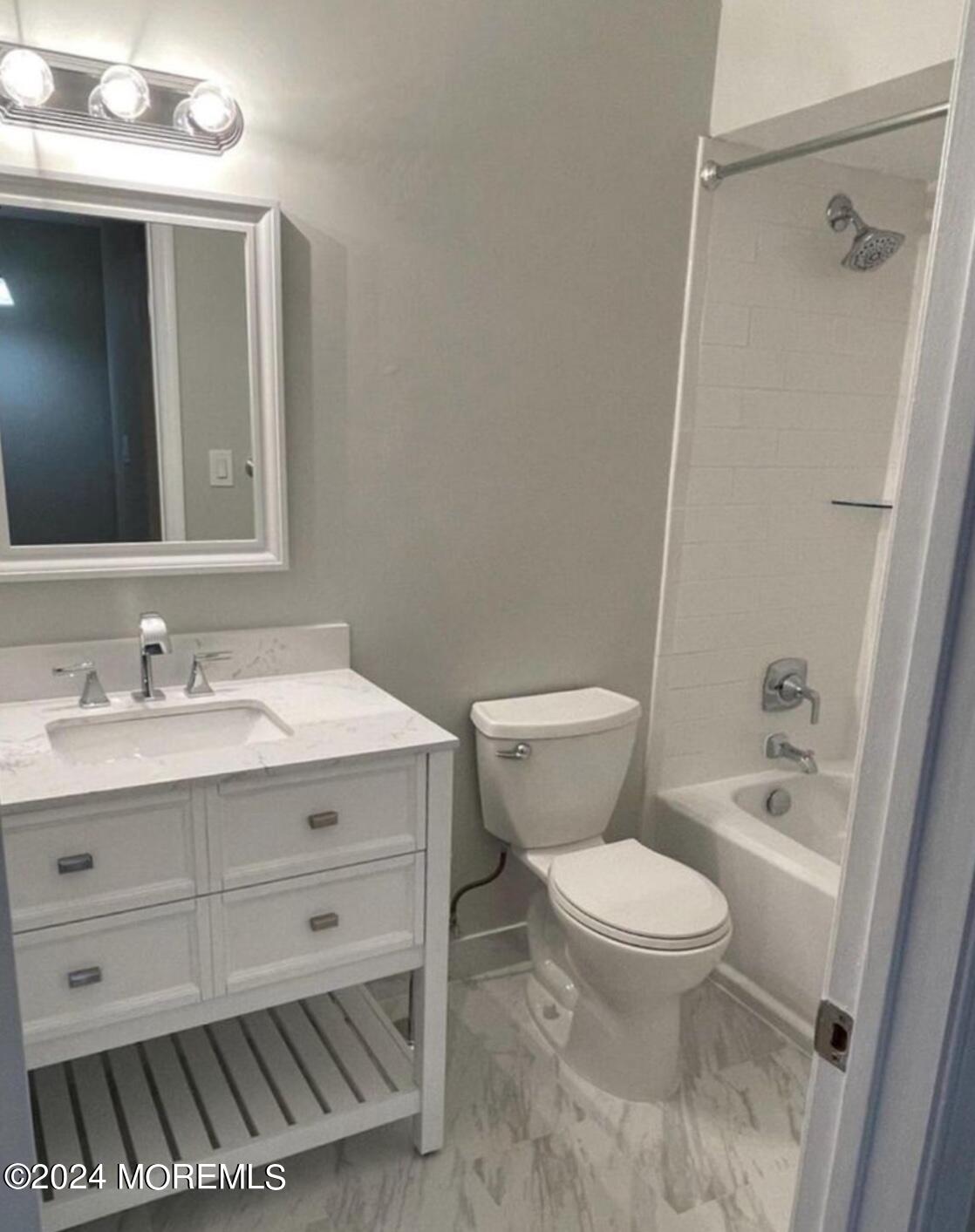 173 Edinburgh Court Matawan, NJ 07747 - Photo 12 of 22 fullsizeoutput_e5b1