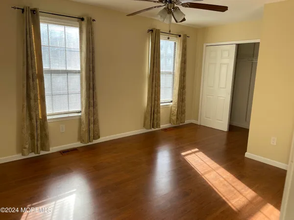 $3,300 | 173 Edinburgh Court, Matawan, NJ 07747