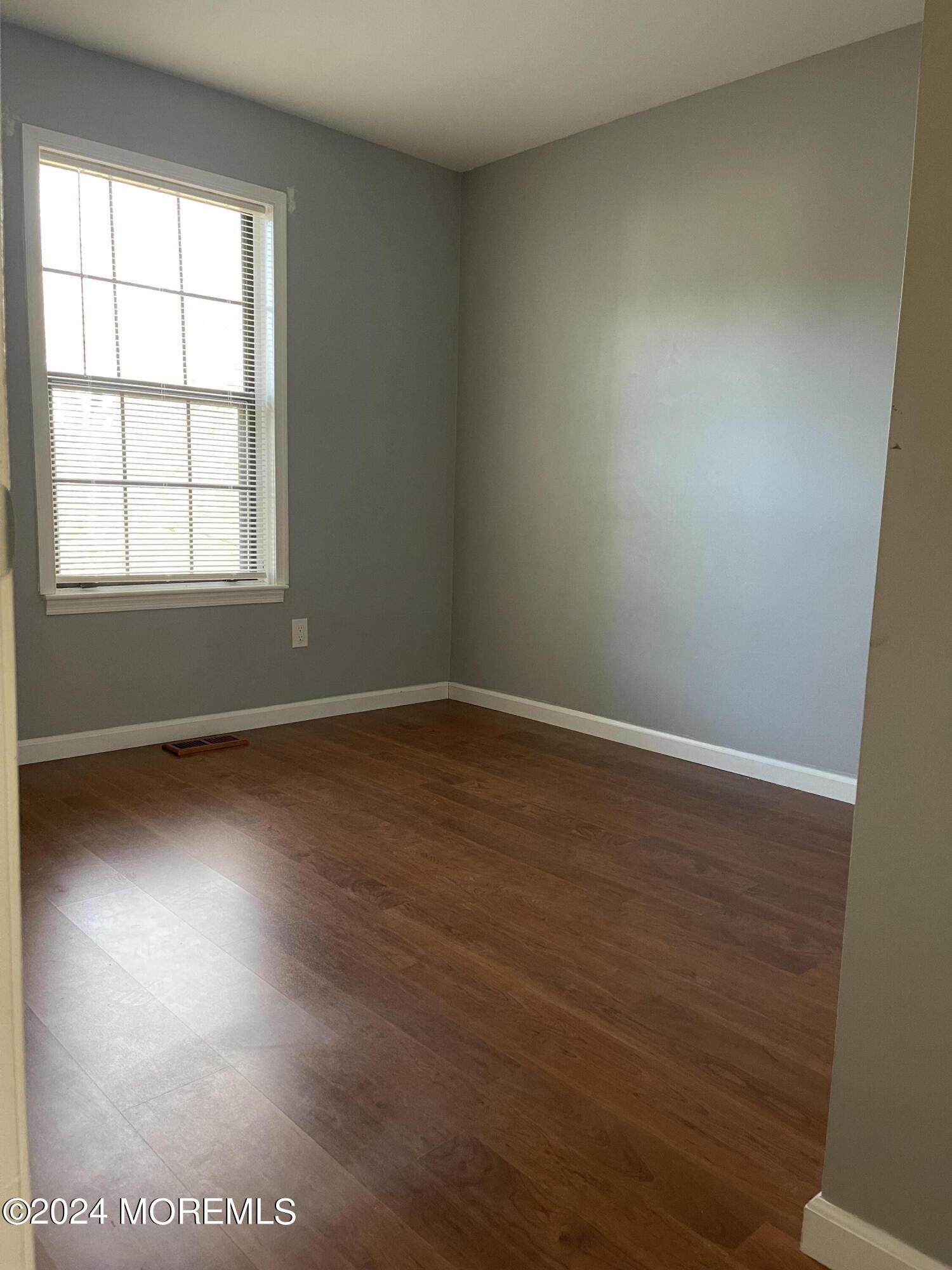 173 Edinburgh Court Matawan, NJ 07747 - Photo 18 of 22 f0q9pTEETNelXXKSwOiAHA