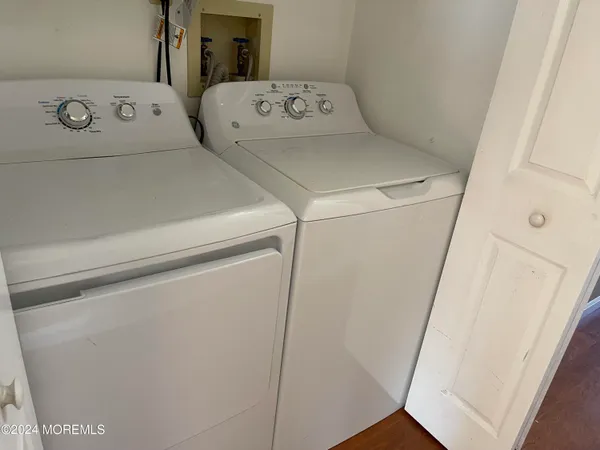 $3,300 | 173 Edinburgh Court, Matawan, NJ 07747
