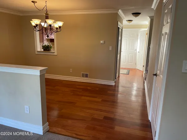 $3,300 | 173 Edinburgh Court, Matawan, NJ 07747