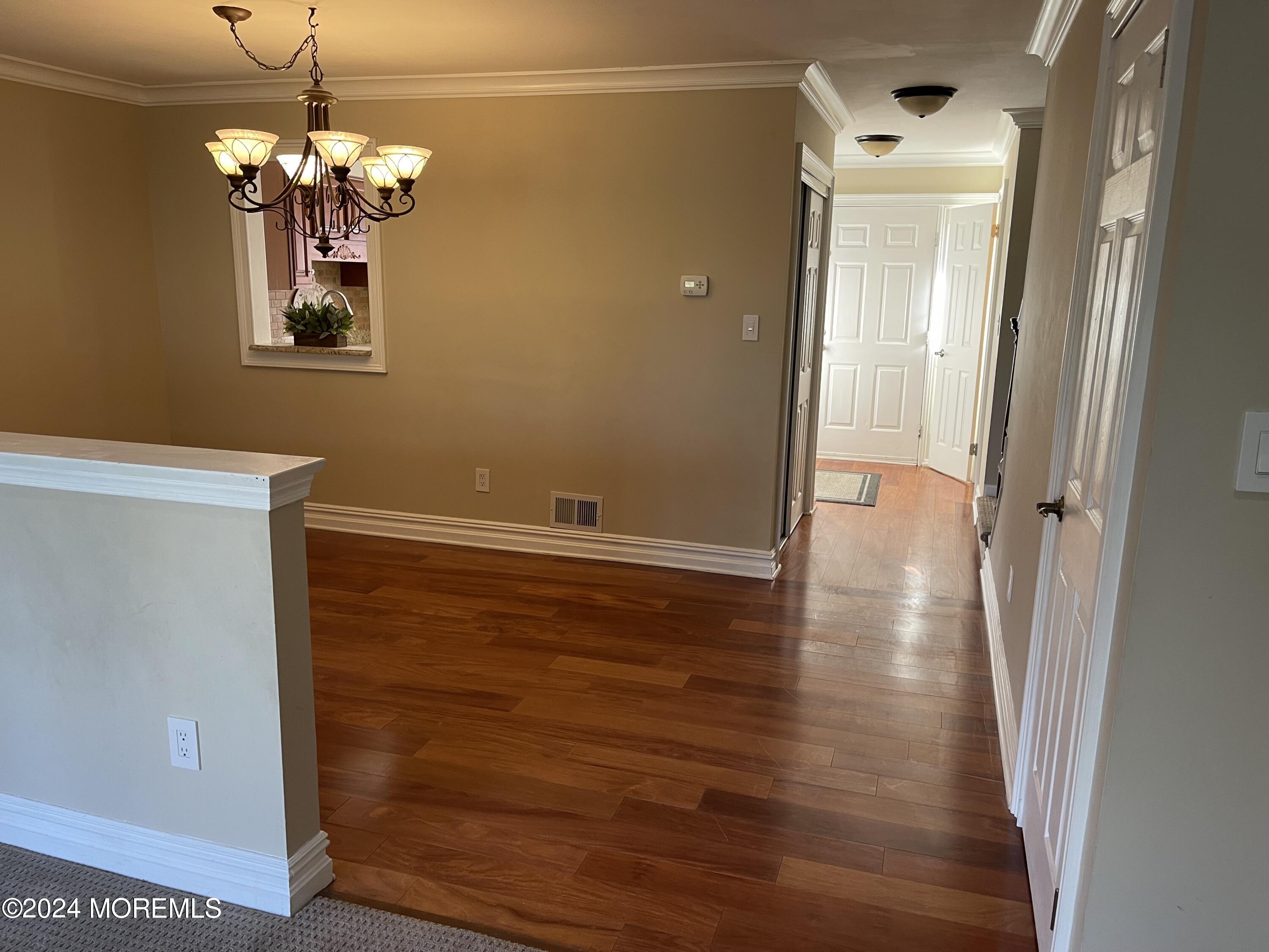 173 Edinburgh Court Matawan, NJ 07747 - Photo 8 of 22 1Yql3hPnQkaIJcsPhj0Oqg