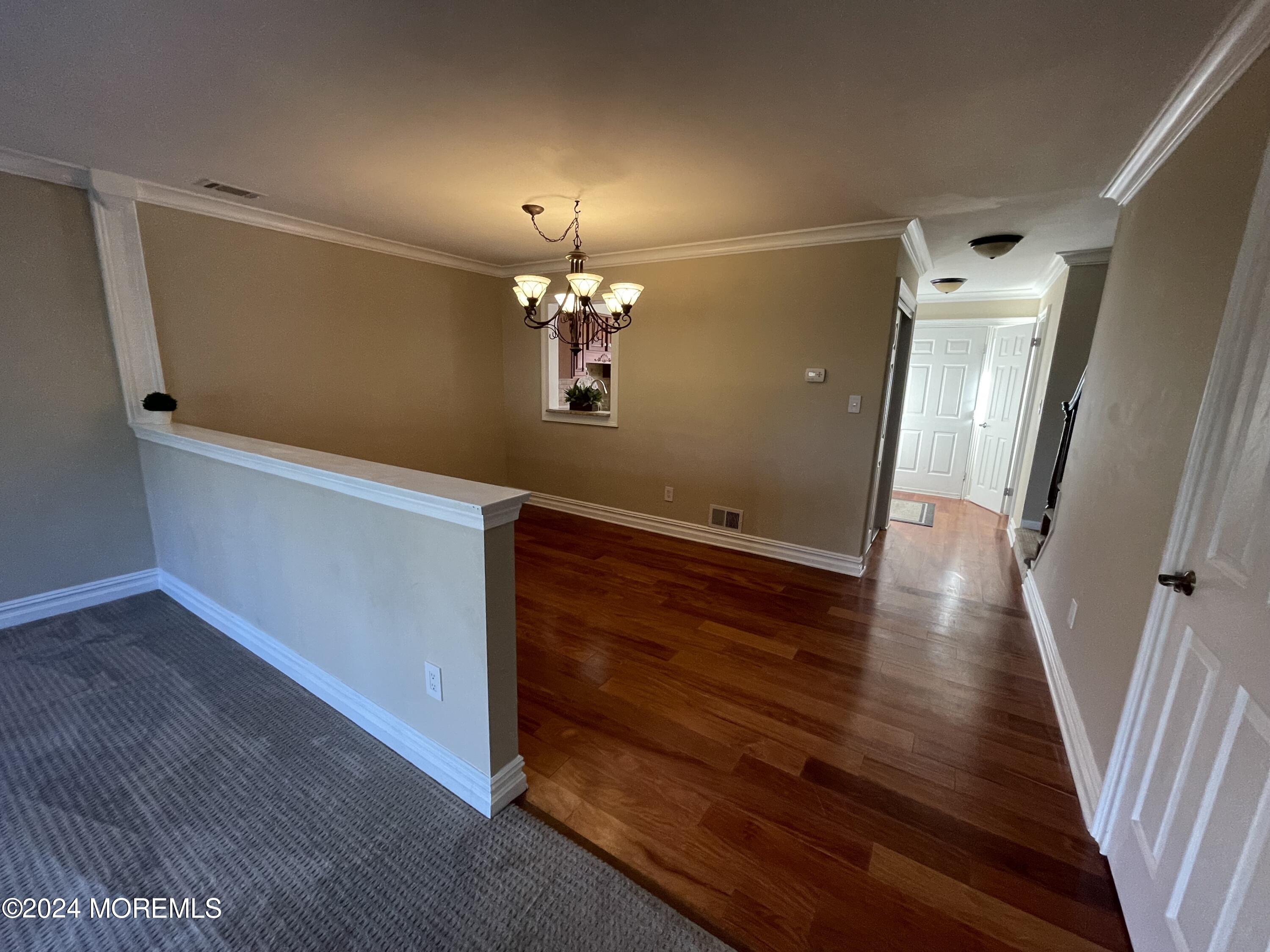 173 Edinburgh Court Matawan, NJ 07747 - Photo 9 of 22 zjAmmwJXQMieBeBP7BBDnw