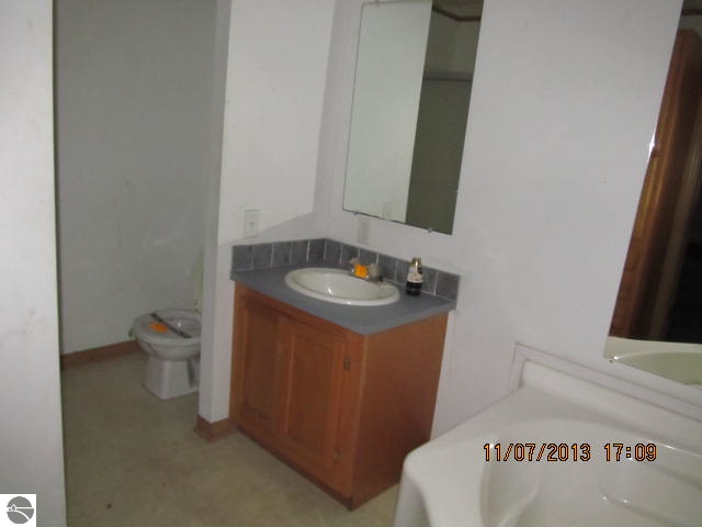 5555 Walton Road Kingsley, MI 49649 - Photo 9 of 12 1778456-8.JPG