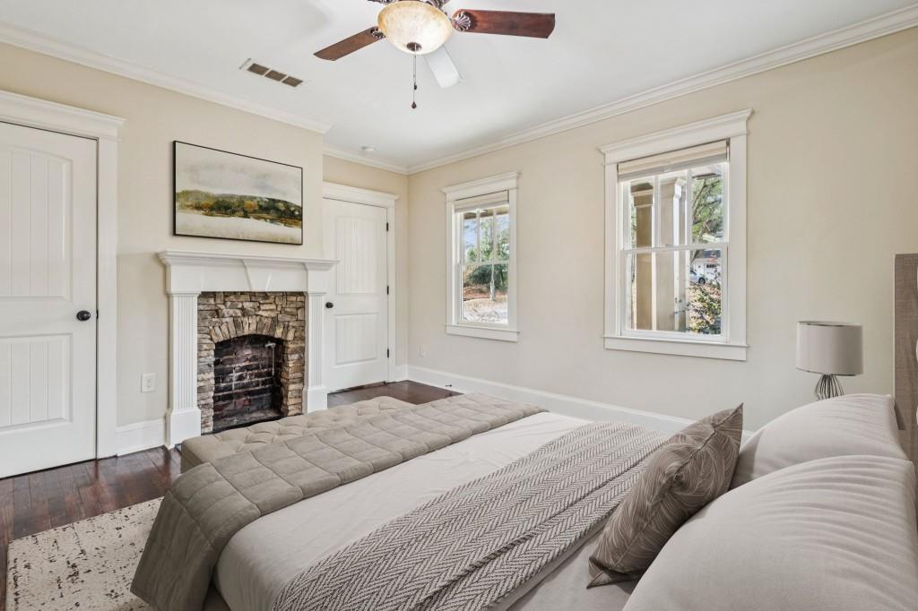 1597 Frazier Road Decatur, GA 30033 - Photo 4 of 47