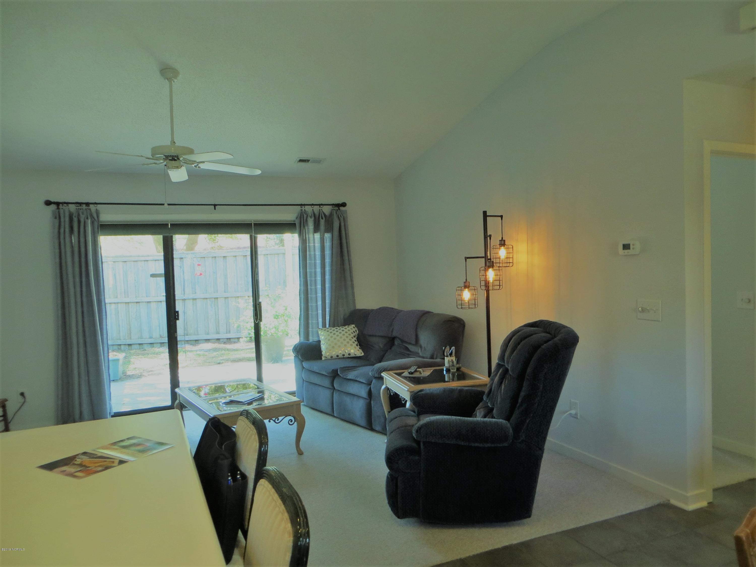 7401 Ridgeview Place Wilmington, NC 28411 - Photo 11 of 19 IMG_1832