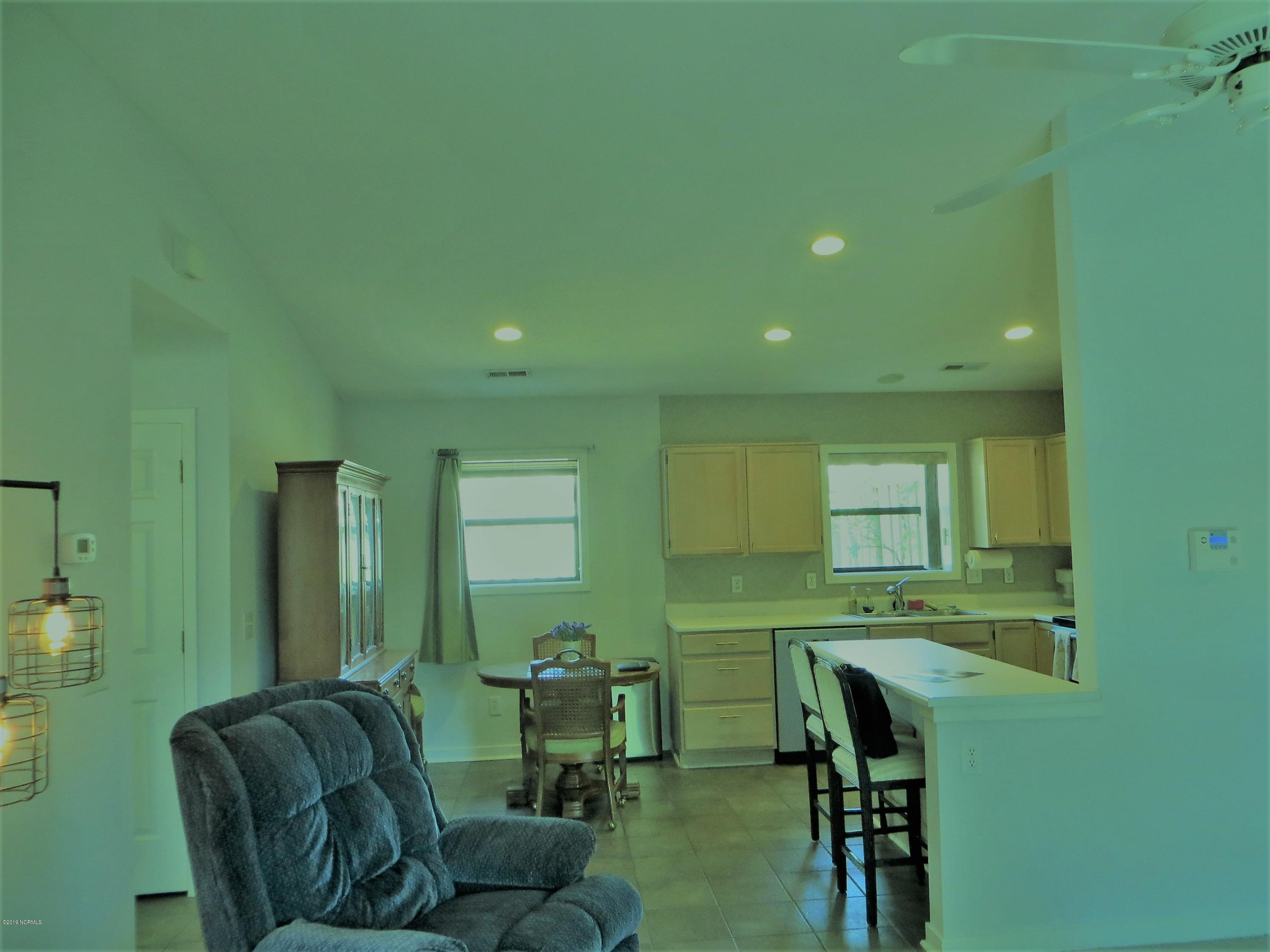 7401 Ridgeview Place Wilmington, NC 28411 - Photo 12 of 19 IMG_1831