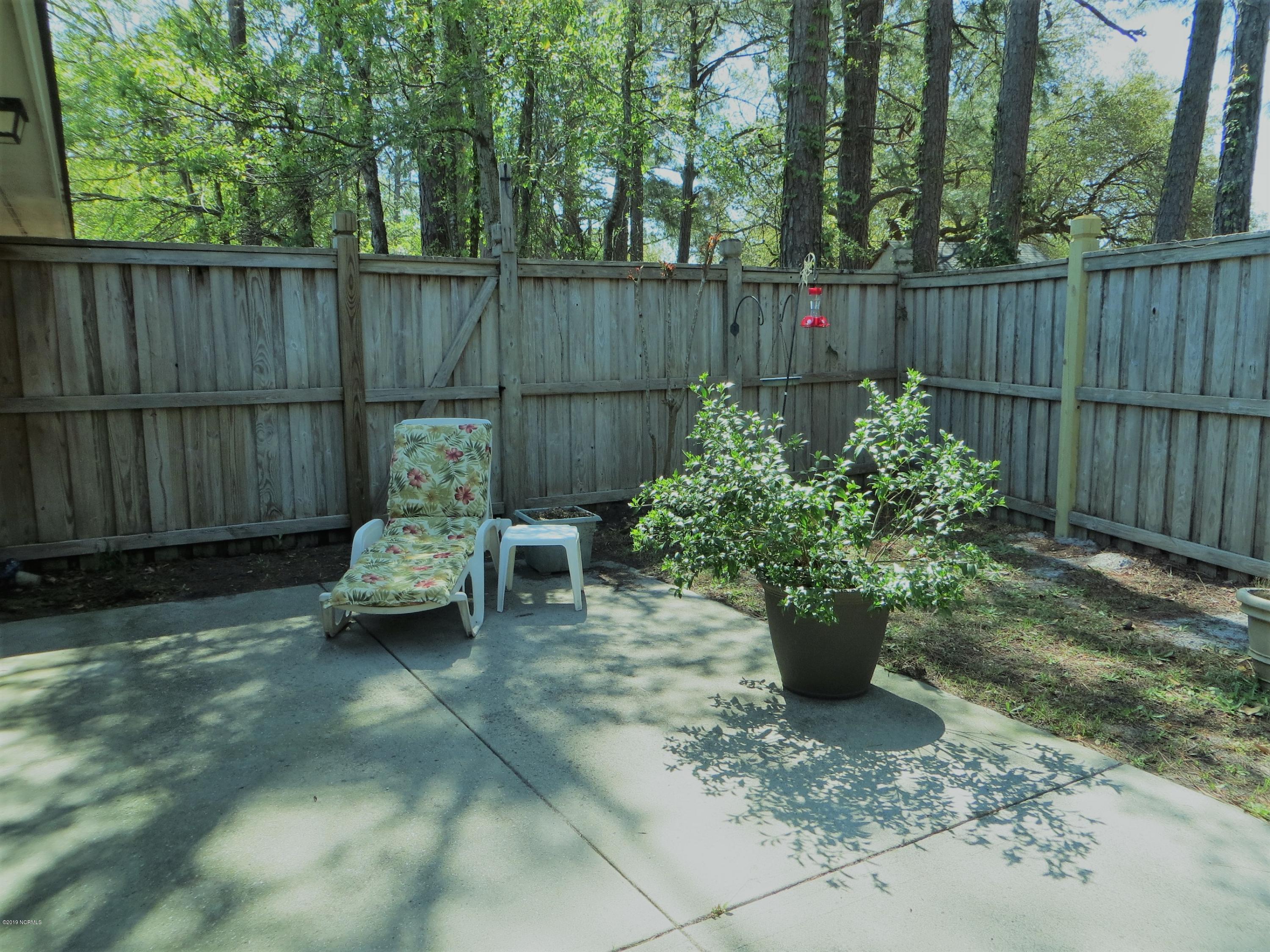 7401 Ridgeview Place Wilmington, NC 28411 - Photo 6 of 19 IMG_1851