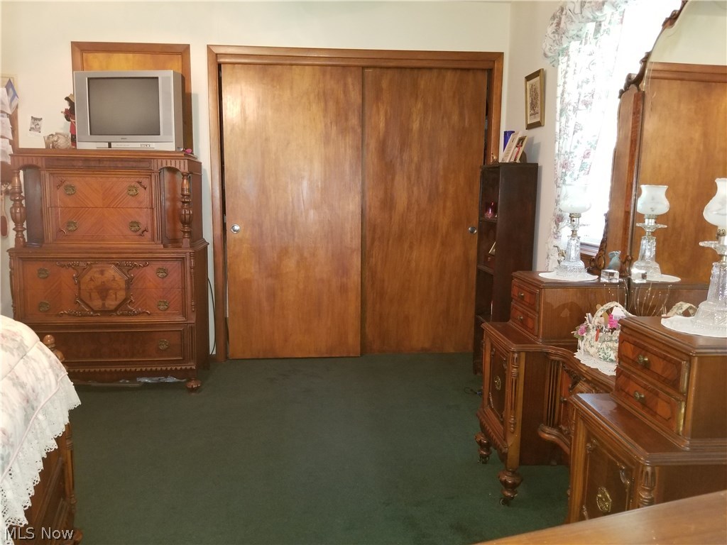 8610 Riverview Road Brecksville, OH 44141 - Photo 27 of 32 Good Size Master 14 x 13