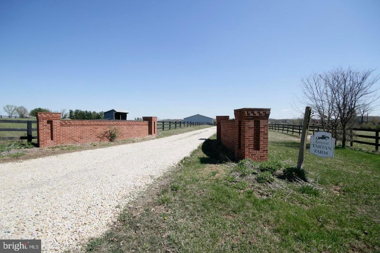 42873 Lucketts Road Leesburg, VA 20176 - Photo 109 of 122