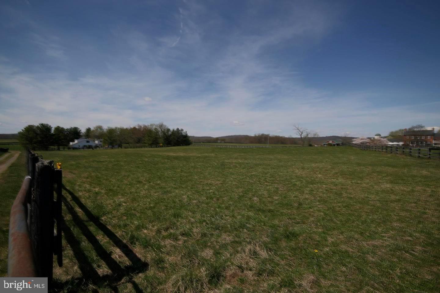 42873 Lucketts Road Leesburg, VA 20176 - Photo 21 of 122