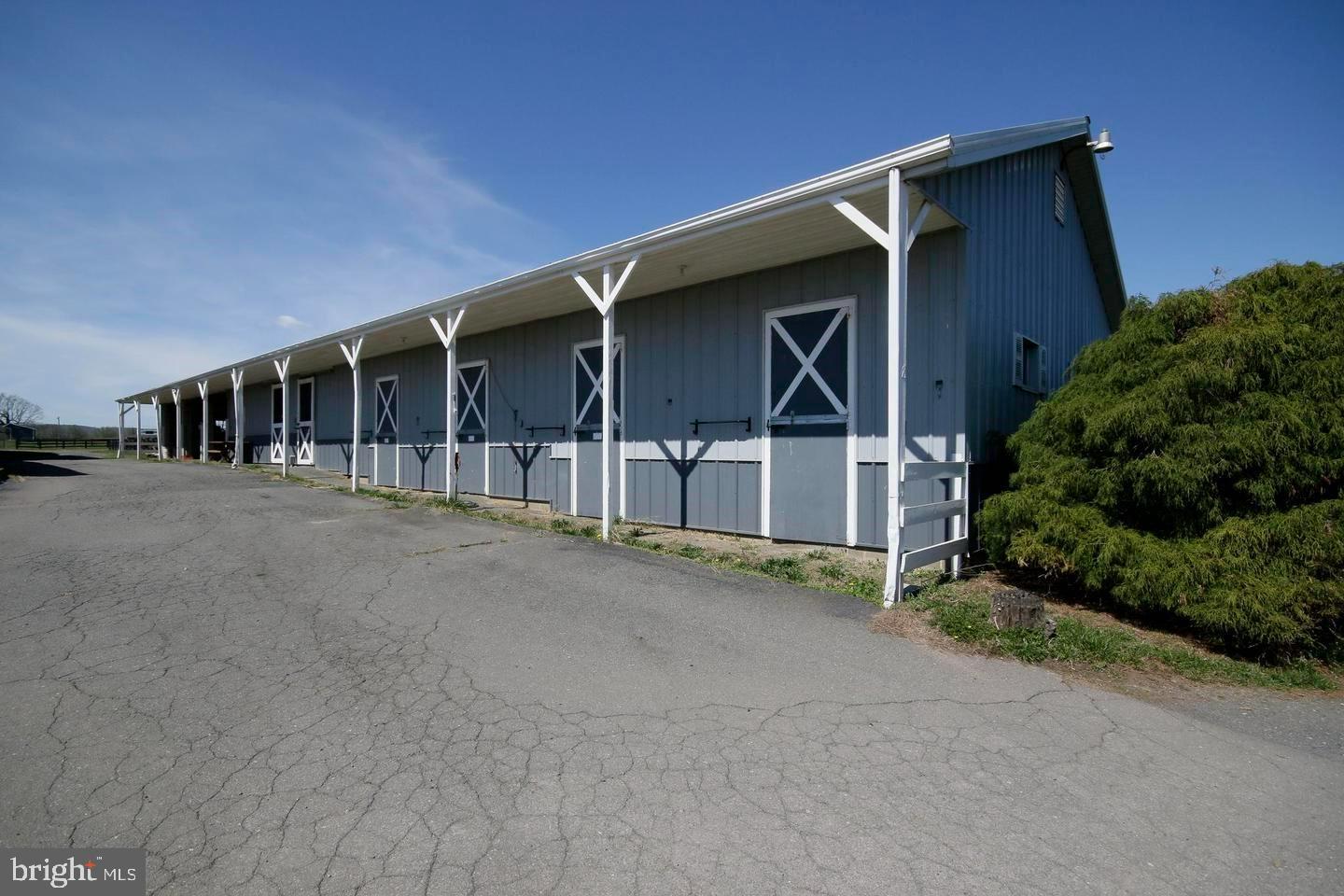 42873 Lucketts Road Leesburg, VA 20176 - Photo 28 of 122