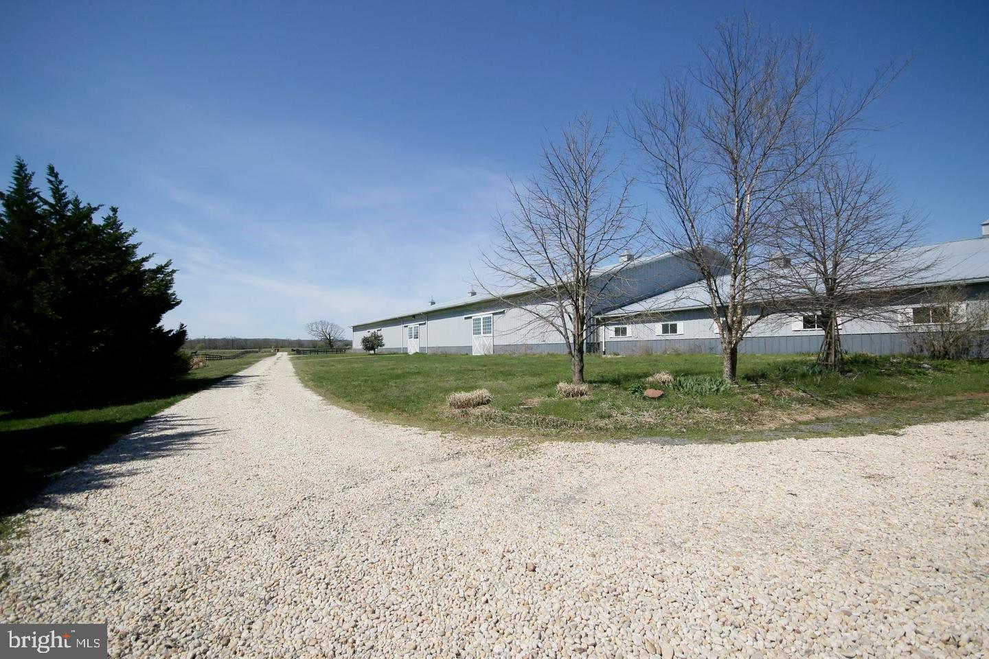 42873 Lucketts Road Leesburg, VA 20176 - Photo 30 of 122