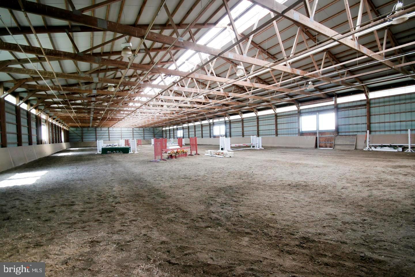 42873 Lucketts Road Leesburg, VA 20176 - Photo 40 of 122