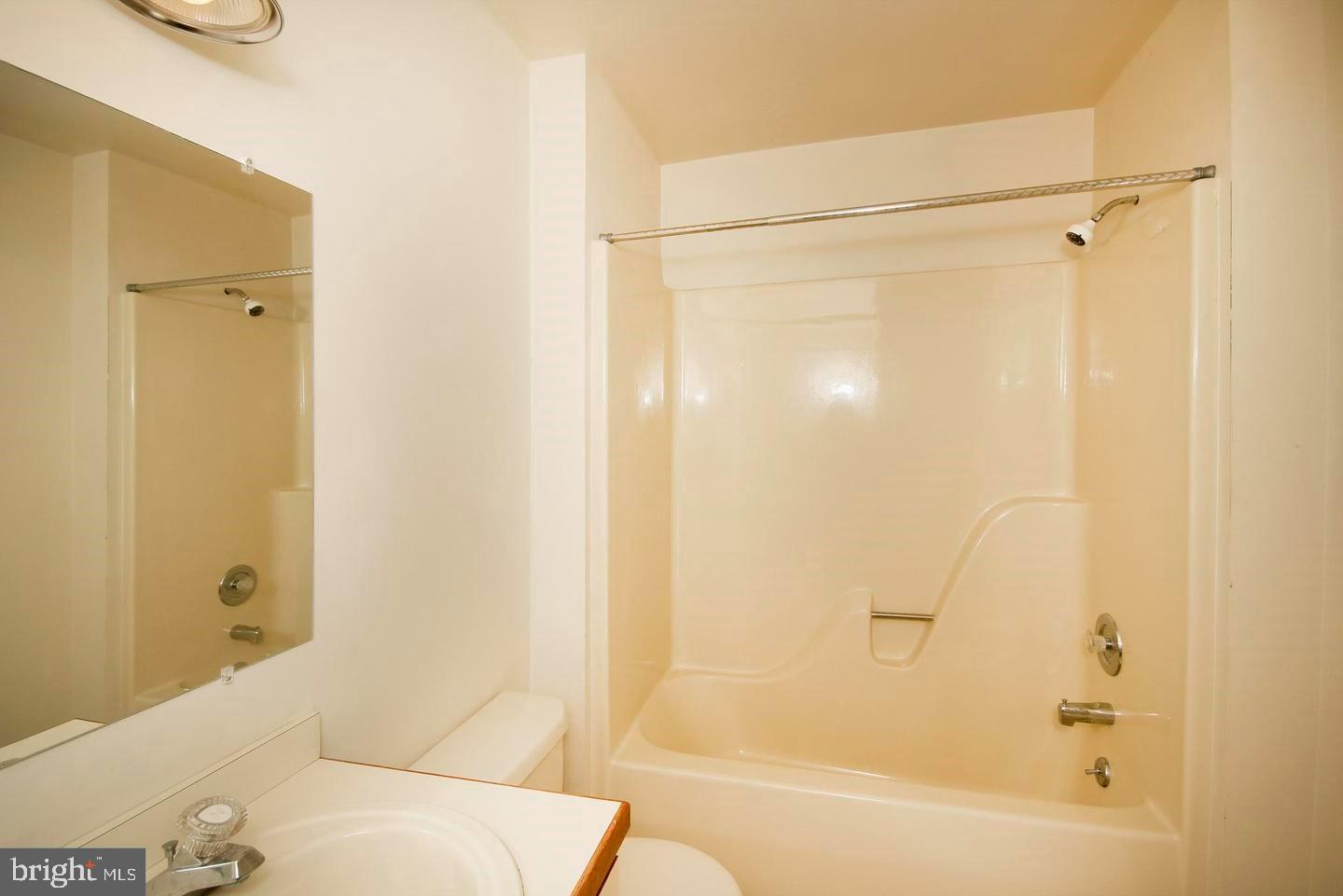 42873 Lucketts Road Leesburg, VA 20176 - Photo 45 of 122