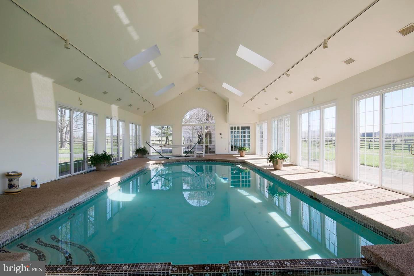 42873 Lucketts Road Leesburg, VA 20176 - Photo 56 of 122