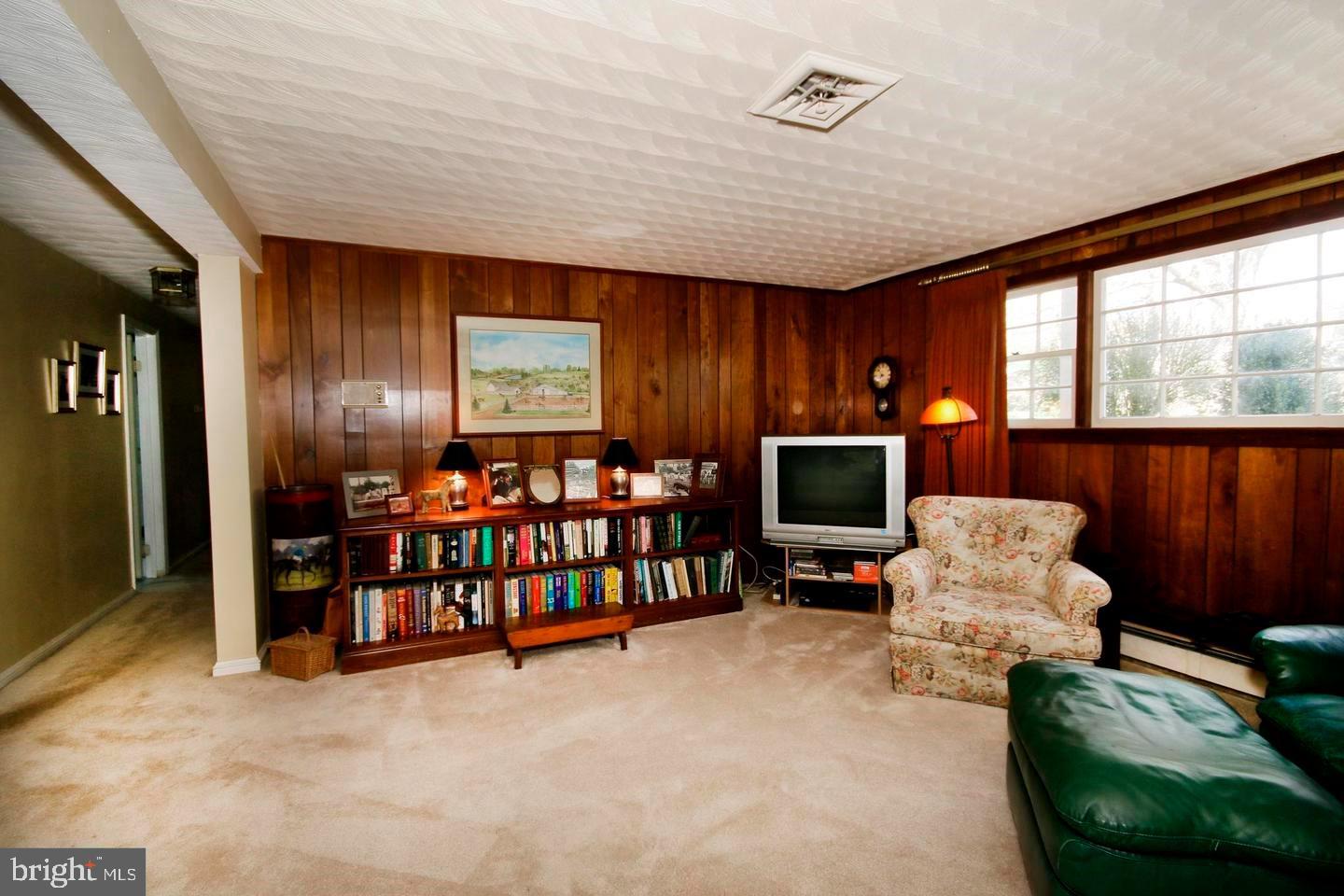 42873 Lucketts Road Leesburg, VA 20176 - Photo 69 of 122