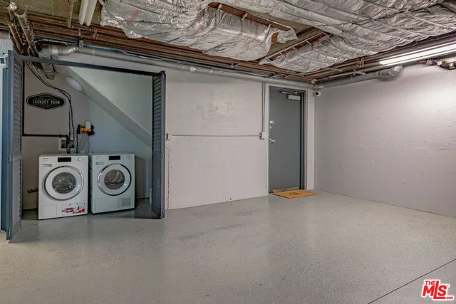 $2,899,000 | 235 Ocean Park Boulevard, Unit 1, Santa Monica, CA 90405