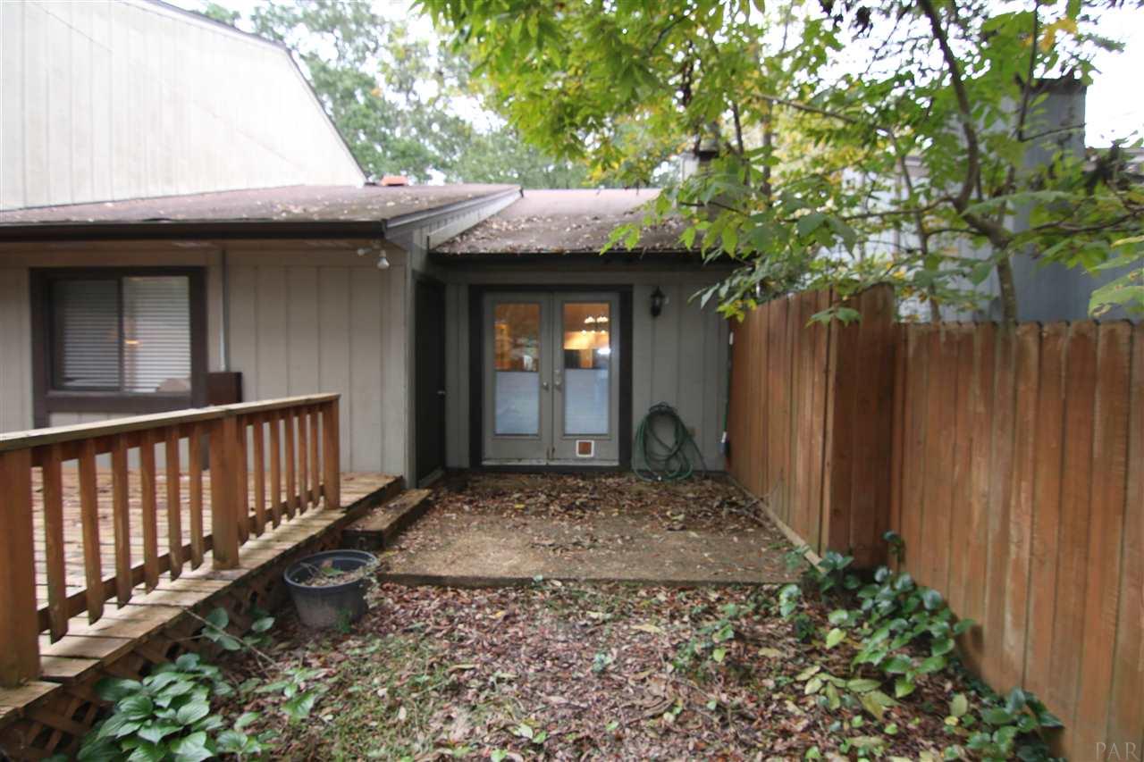 6053 Hilburn Road Pensacola, FL 32504 - Photo 3 of 22 Gallery Image 3