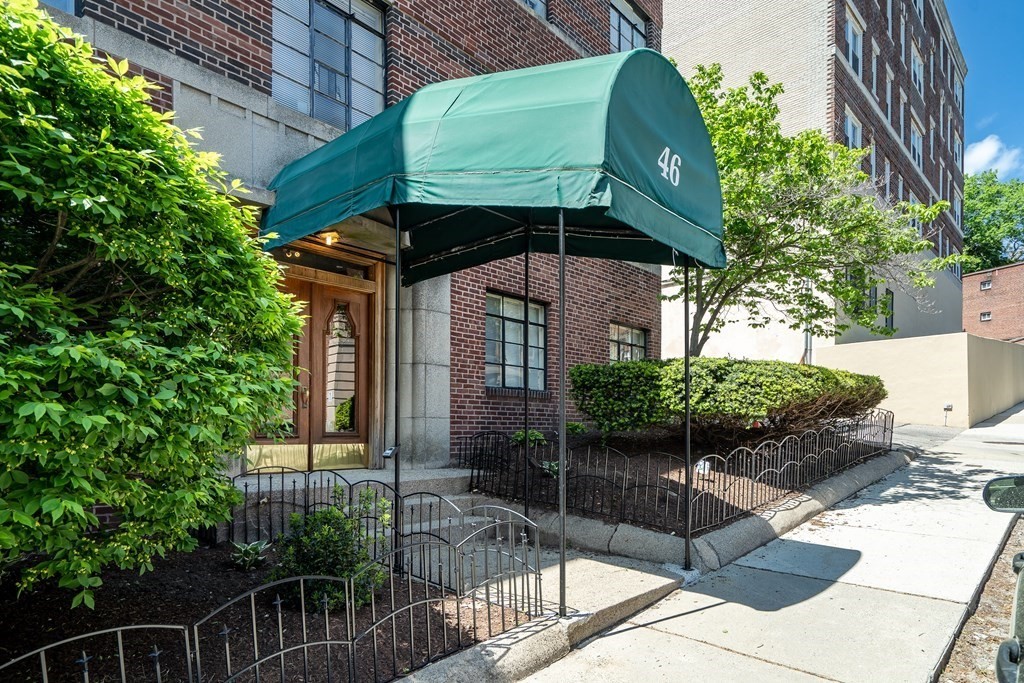 46 Chiswick Road, Unit 8 Boston, MA 02135 - Photo 1 of 27 Gallery Image 1