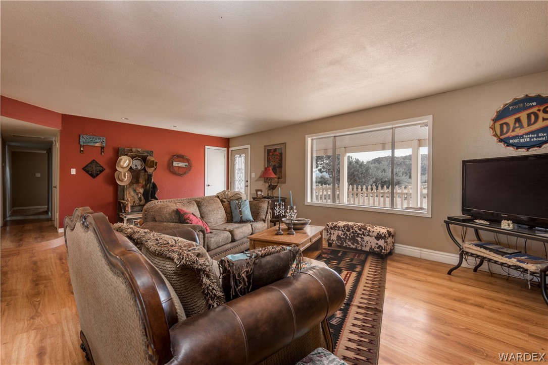 805 West Jordan Ranch Road Kingman, AZ 86409 - Photo 3 of 49 Gallery Image 3