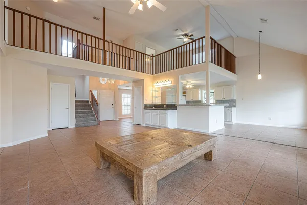 $2,400 | 703 Turtle Creek Drive, Missouri City, TX 77489