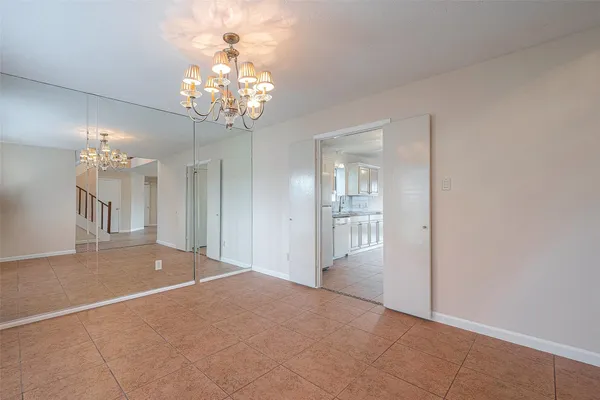 $2,400 | 703 Turtle Creek Drive, Missouri City, TX 77489