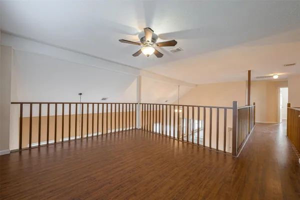 $2,400 | 703 Turtle Creek Drive, Missouri City, TX 77489