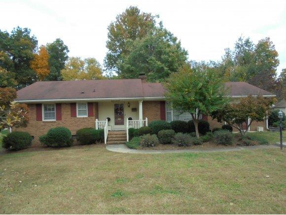 2014 Huntington Road Burlington, NC 27215 - Photo 1 of 18 Gallery Image 1