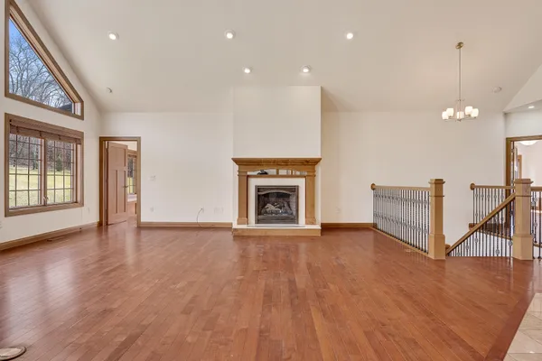 $799,900 | 3315 Augusta Lane, Onalaska, WI 54650