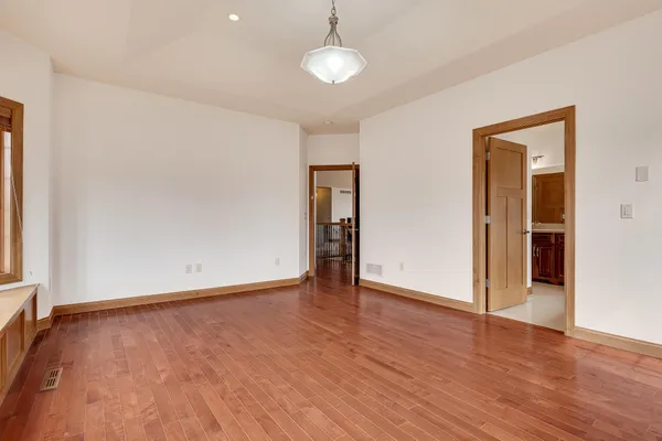 $799,900 | 3315 Augusta Lane, Onalaska, WI 54650