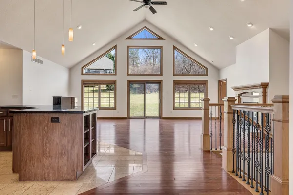 $799,900 | 3315 Augusta Lane, Onalaska, WI 54650