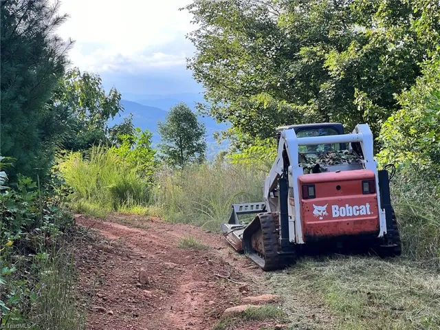 $2,597,475 | Tbd Barlowe Place, Lenoir, NC 28645