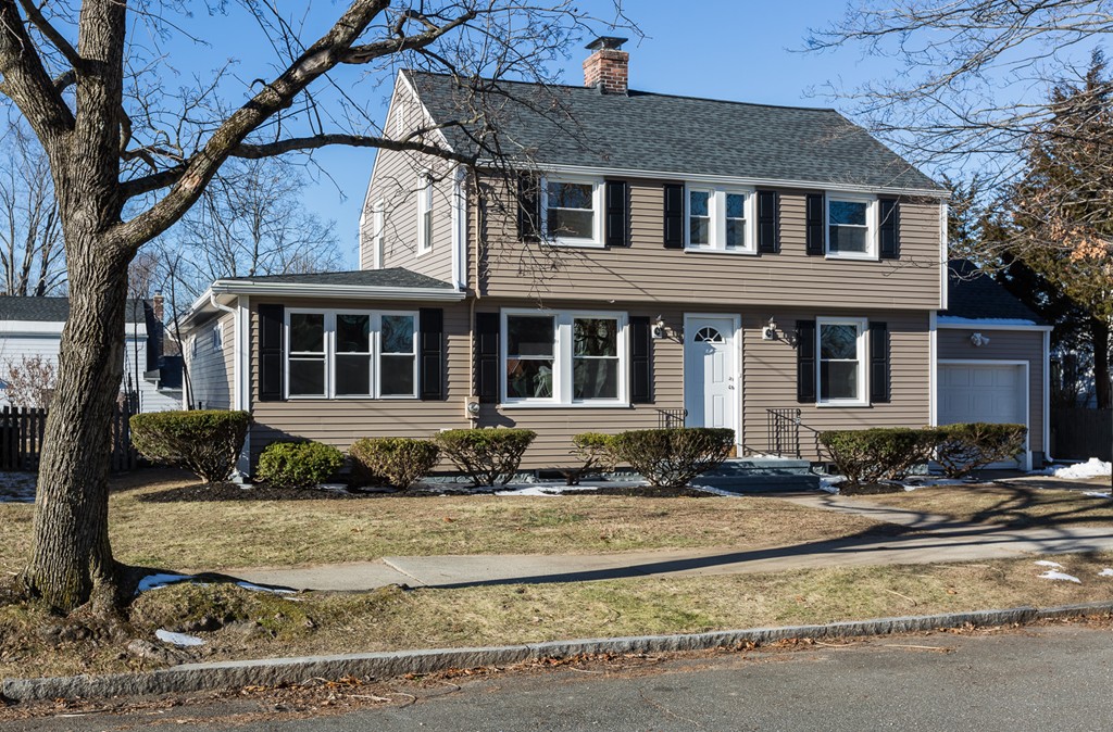54 Oregon Street Springfield, MA 01118 - Photo 1 of 30 a front view of a house with yard