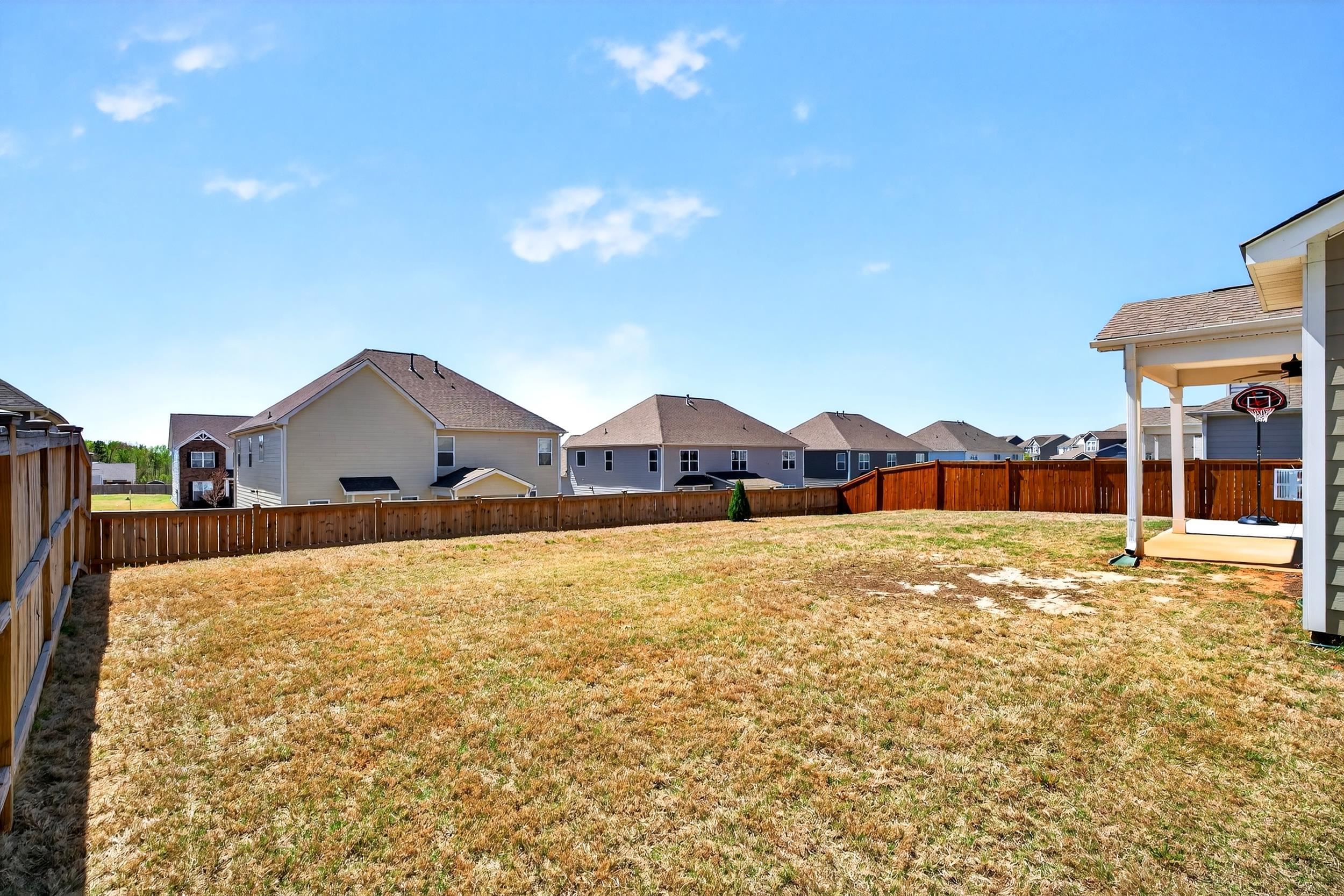 6030 Thicket Lane Boiling Springs, SC 29316 - Photo 5 of 50