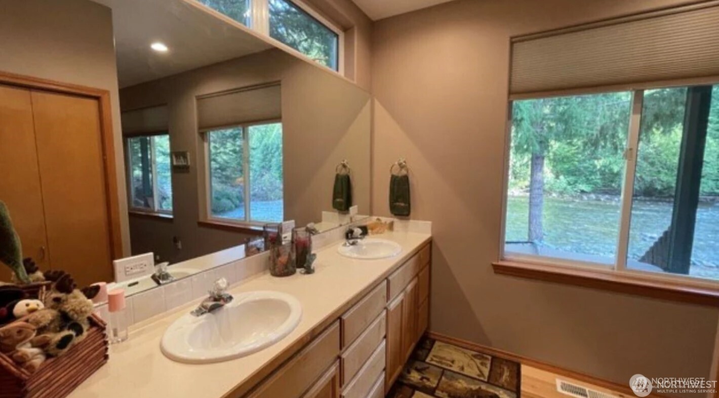 2316 Pine Tree Road Leavenworth, WA 98826 - Photo 9 of 13 Gallery Image 9