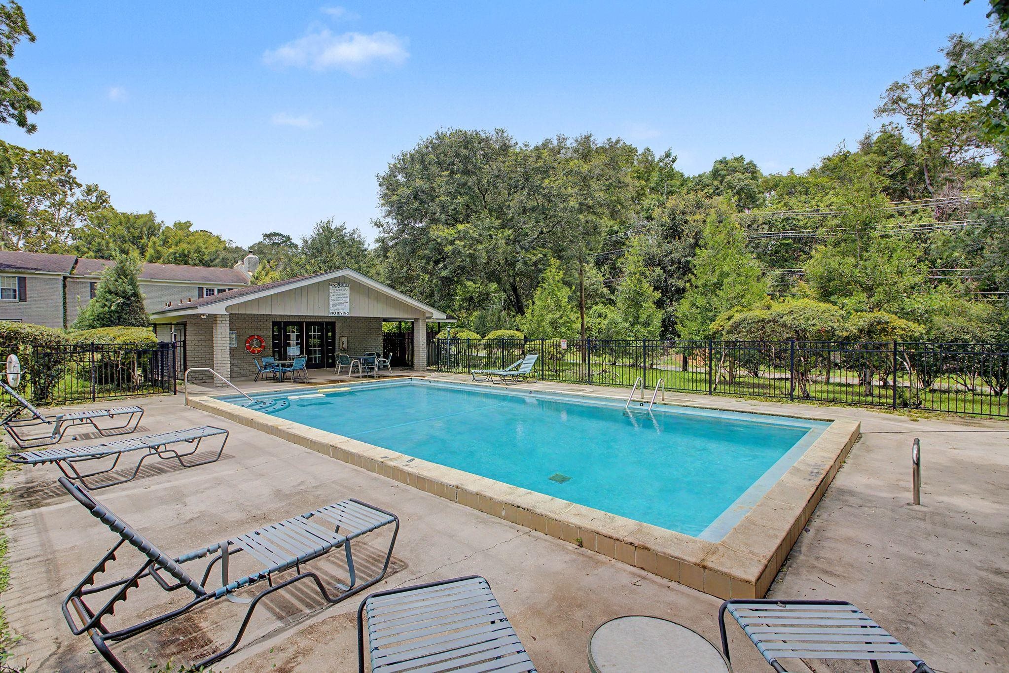 1625 Centerville Road, Unit 10 Tallahassee, FL 32308 - Photo 52 of 54 Gallery Image 52