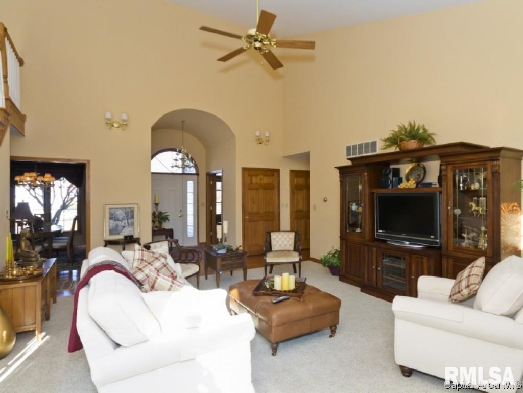4000 Surry Pl Lane Springfield, IL 62711 - Photo 5 of 34 Gallery Image 5