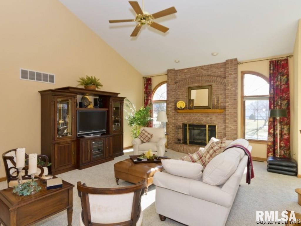 4000 Surry Pl Lane Springfield, IL 62711 - Photo 7 of 34 Gallery Image 7