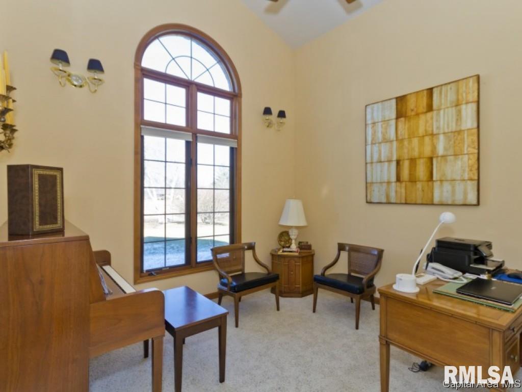 4000 Surry Pl Lane Springfield, IL 62711 - Photo 9 of 34 Gallery Image 9