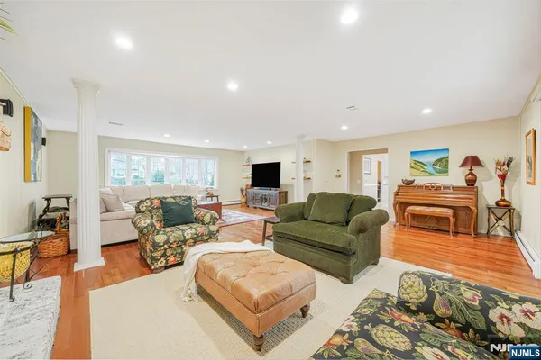 $1,049,000 | 3 Tristam Place, Pine Brook, NJ 07058